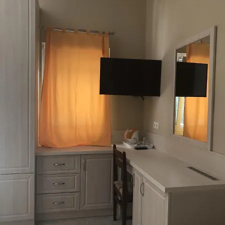 Гостевой дом Szem-s Ueduelo Es Lakopark A Szem-s Vendeghaz Uj Neve