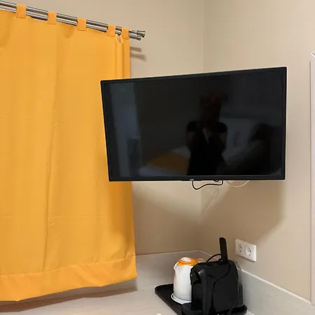 Szem-s Ueduelo Es Lakopark A Szem-s Vendeghaz Uj Neve Pensionat