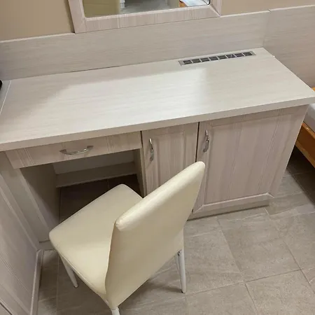 Гостевой дом Szem-s Ueduelo Es Lakopark A Szem-s Vendeghaz Uj Neve 4*