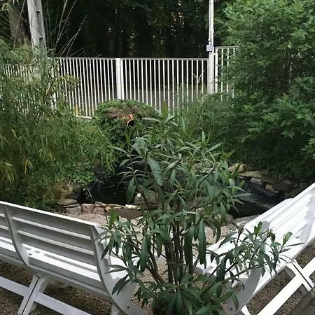 Gasthof Szem-s Vendeghaz Balatonszárszó